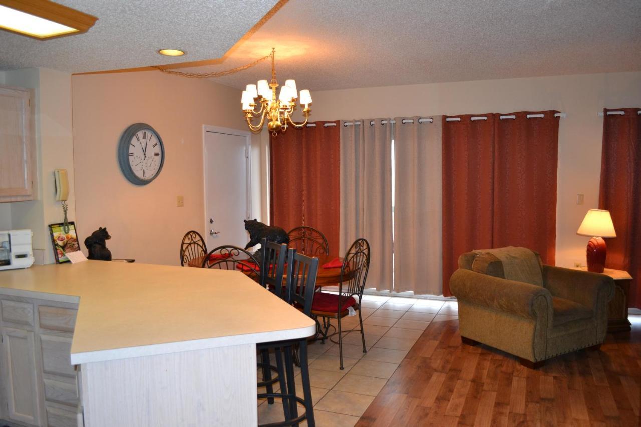River Place Condos #411 3Bd ピジョンフォージ エクステリア 写真
